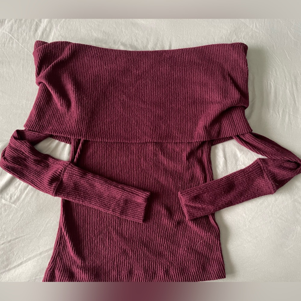 Free People Snowbunny, Long Sleeve Bardot Sweater in “Wine Du Vin”- Size Medium